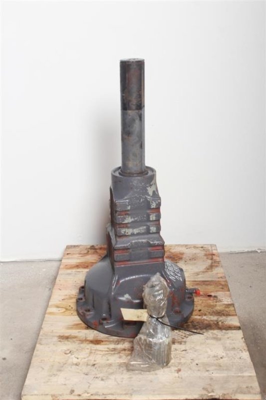 Sonstiges Traktorzubehör des Typs New Holland 8670 Venstre lår / Left Rear Axle, Gebrauchtmaschine in Viborg (Bild 3)