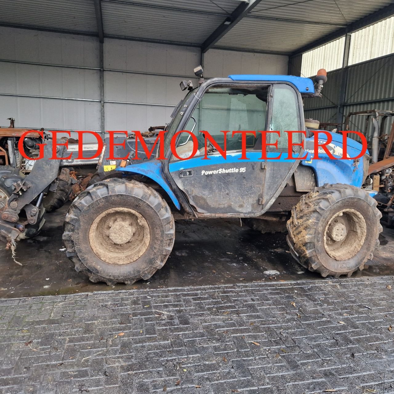 Sonstiges Traktorzubehör типа New Holland LM 415A, Gebrauchtmaschine в Tiel (Фотография 1)