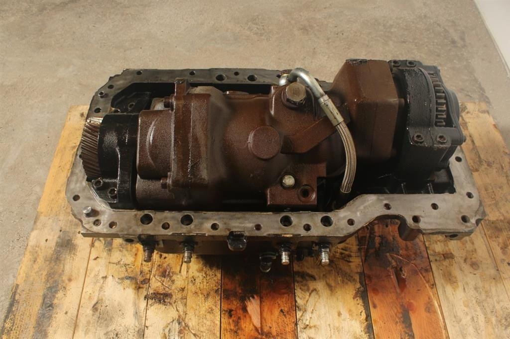 Sonstiges Traktorzubehör типа New Holland T7070 Gearkasse / Gearbox, Gebrauchtmaschine в Viborg (Фотография 3)