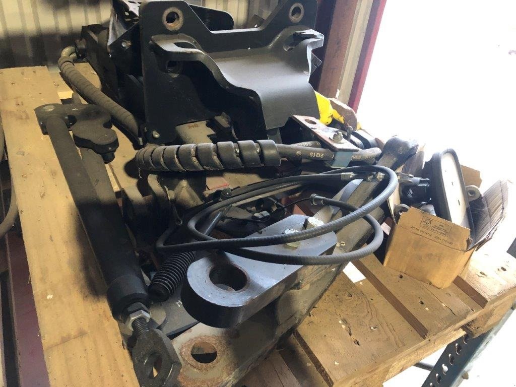 Sonstiges Traktorzubehör des Typs New Holland T7.315 HD Kpl. Hitch, Gebrauchtmaschine in Tinglev (Bild 2)