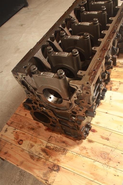 Sonstiges Traktorzubehör типа New Holland T8.420 Motorblok / Engine Block, Gebrauchtmaschine в Viborg (Фотография 4)