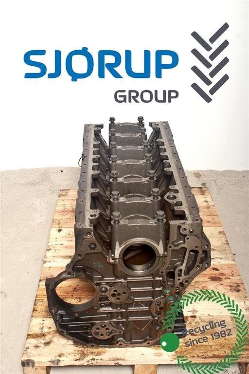 Sonstiges Traktorzubehör типа New Holland T8.420 Motorblok / Engine Block, Gebrauchtmaschine в Viborg (Фотография 1)