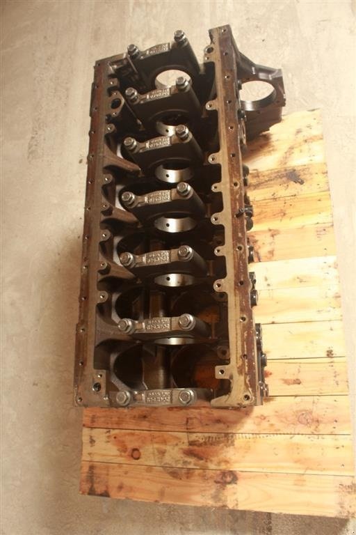 Sonstiges Traktorzubehör типа New Holland T8.420 Motorblok / Engine Block, Gebrauchtmaschine в Viborg (Фотография 5)