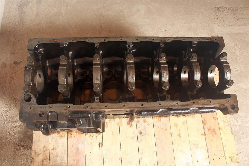 Sonstiges Traktorzubehör typu New Holland TG285 Motorblok / Engine Block, Gebrauchtmaschine v Viborg (Obrázek 4)