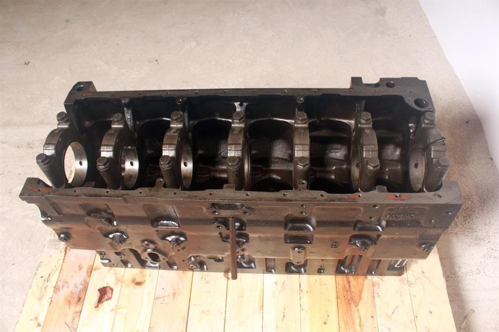 Sonstiges Traktorzubehör типа New Holland TG285 Motorblok / Engine Block, Gebrauchtmaschine в Viborg (Фотография 9)