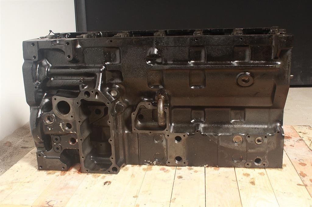 Sonstiges Traktorzubehör типа New Holland TG285 Motorblok / Engine Block, Gebrauchtmaschine в Viborg (Фотография 2)