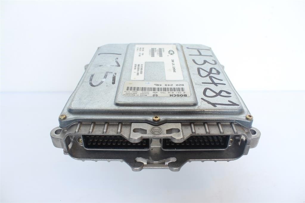 Sonstiges Traktorzubehör типа New Holland TM175 ECU, Gebrauchtmaschine в Viborg (Фотография 4)