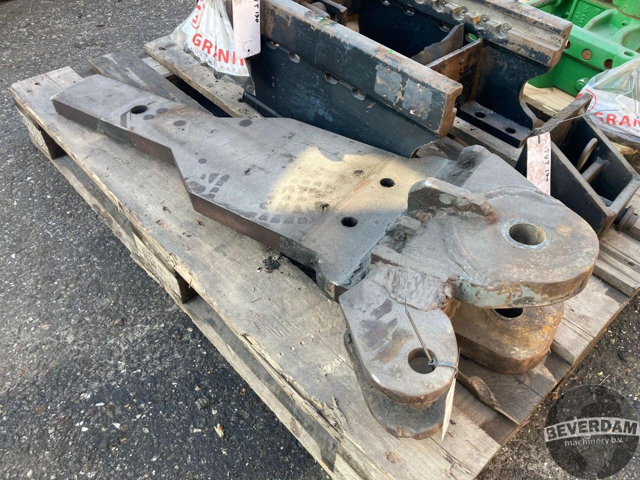 Sonstiges Traktorzubehör του τύπου New Holland Trekhaakframe en trekhaken, Gebrauchtmaschine σε Vriezenveen (Φωτογραφία 2)