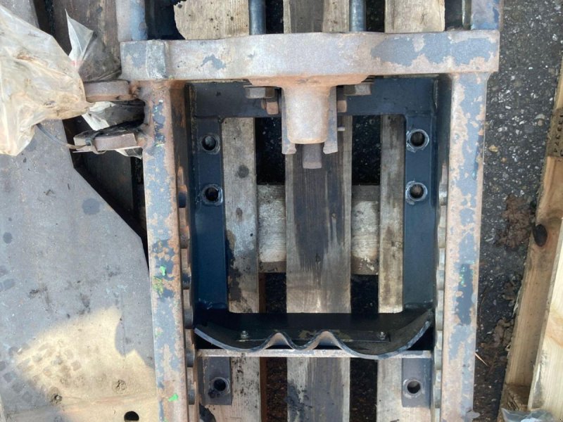 Sonstiges Traktorzubehör del tipo New Holland Trekhaakframe en trekhaken, Gebrauchtmaschine en Vriezenveen (Imagen 1)