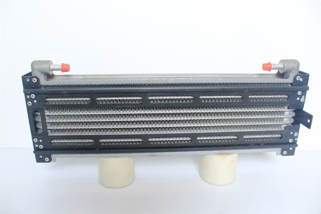 Sonstiges Traktorzubehör des Typs New Holland TS 100A Oliekøler / Oil Cooler, Gebrauchtmaschine in Viborg (Bild 3)