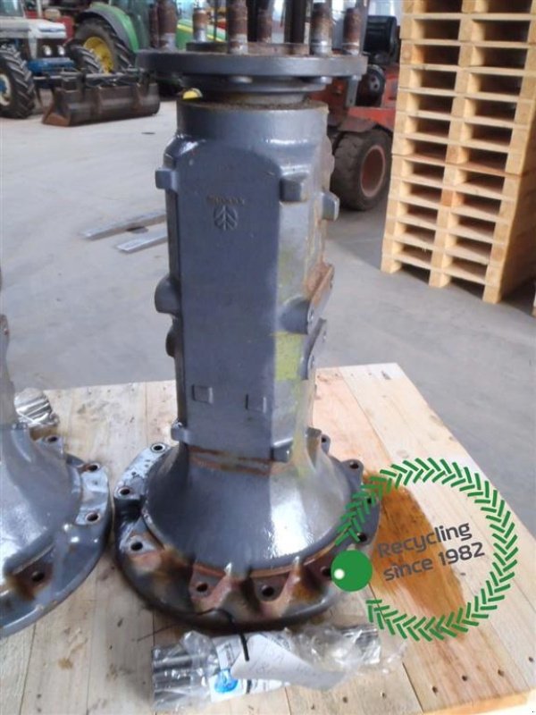 Sonstiges Traktorzubehör типа New Holland TSA 100 Højre lår / Right Rear Axle, Gebrauchtmaschine в Viborg (Фотография 1)