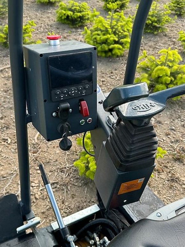 Sonstiges Traktorzubehör типа Niko Raupe Mähraupe Mulchraupe Weihnachtsbaumraupe Weihnachtsbäum, Gebrauchtmaschine в Schmallenberg (Фотография 18)