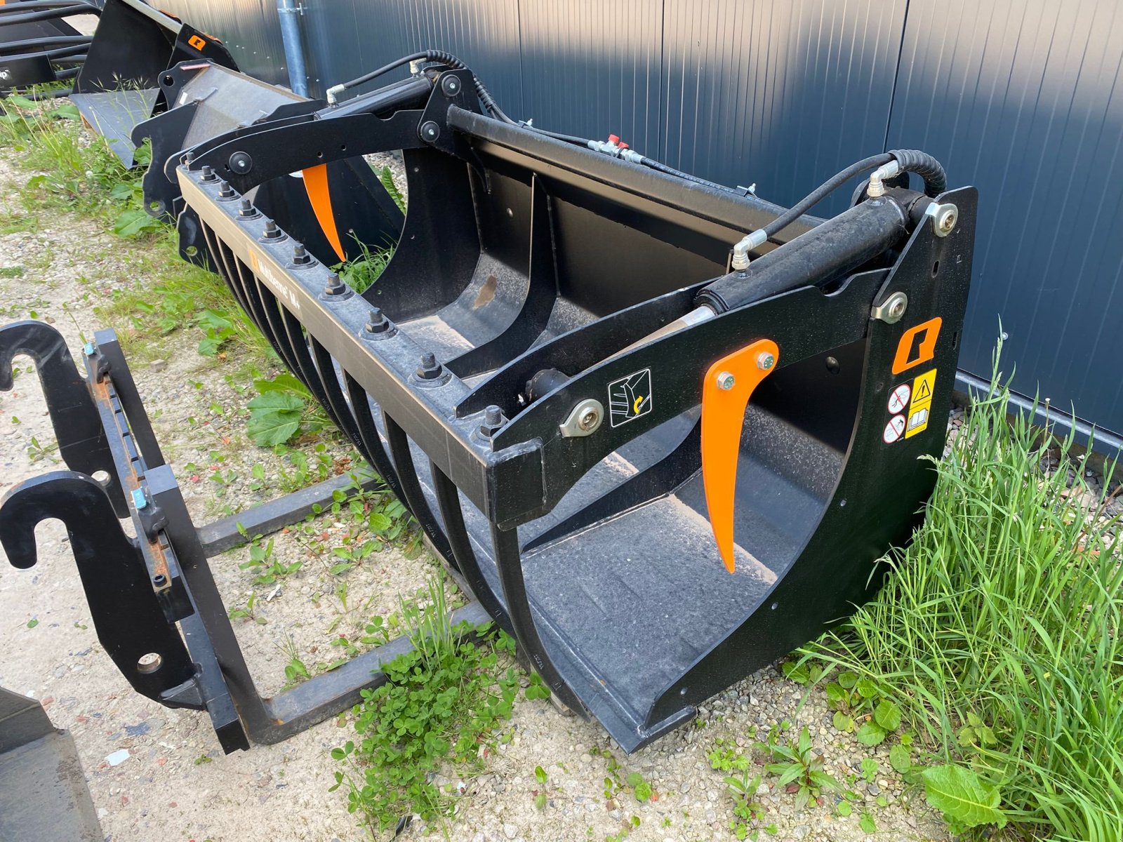 Sonstiges Traktorzubehör типа Quicke Multibenne M+ 190, Neumaschine в Klempau (Фотография 2)