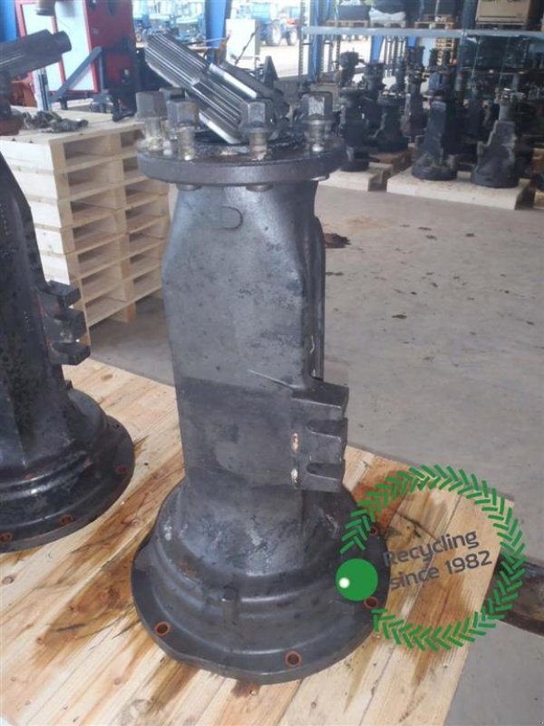 Sonstiges Traktorzubehör des Typs Renault Ares 656 RZ Lår / Rear Axle, Gebrauchtmaschine in Viborg (Bild 1)