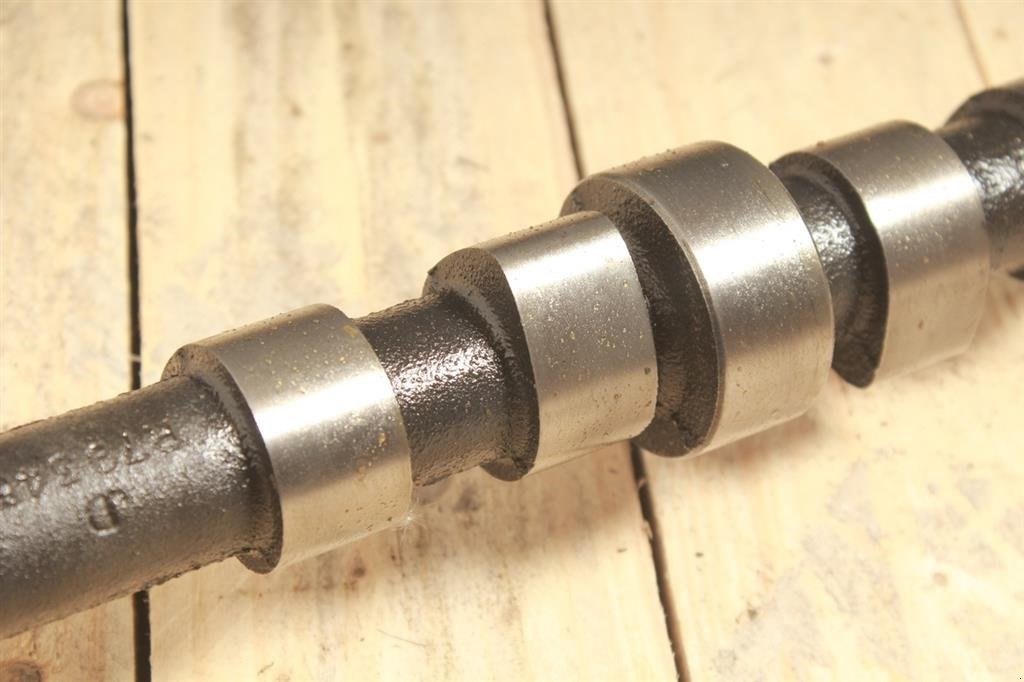 Sonstiges Traktorzubehör типа Renault ARES Knastaksel / Camshaft, Gebrauchtmaschine в Viborg (Фотография 5)