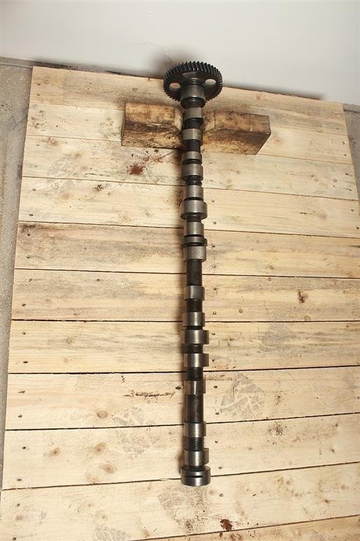 Sonstiges Traktorzubehör типа Renault ARES Knastaksel / Camshaft, Gebrauchtmaschine в Viborg (Фотография 2)