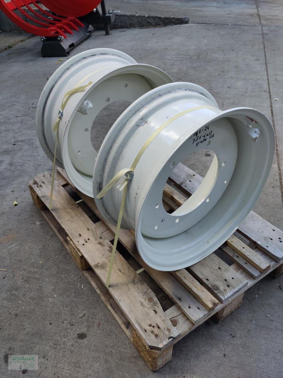 Sonstiges Traktorzubehör typu Renault Felgen Satz 10X24  neu 751-4, 951-4, große TX-Reihe, Gebrauchtmaschine v Geiselhöring (Obrázek 4)