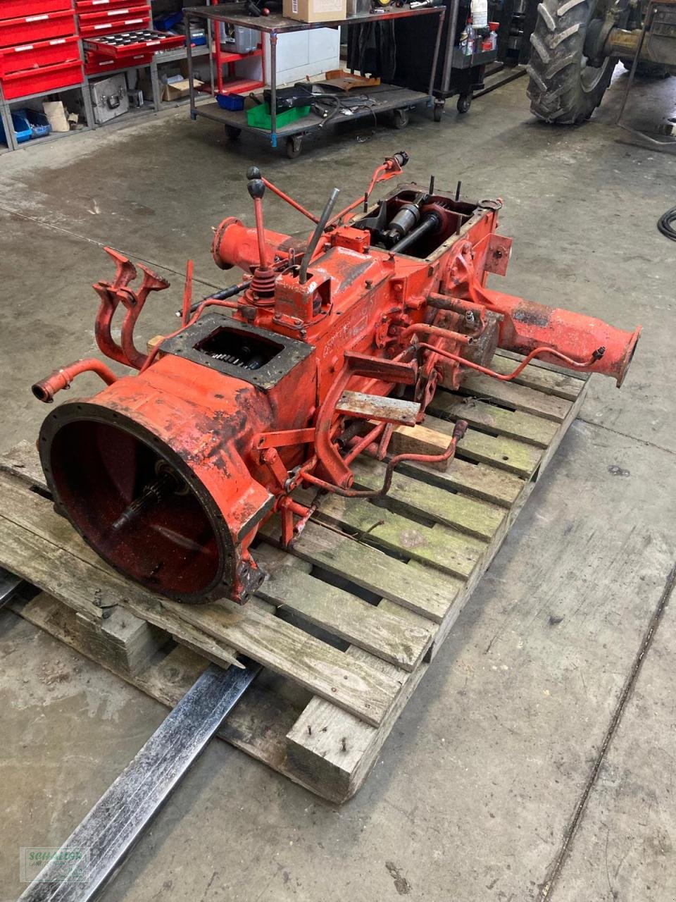 Sonstiges Traktorzubehör типа Renault Getriebe Renault 651, Gebrauchtmaschine в Geiselhöring (Фотография 1)