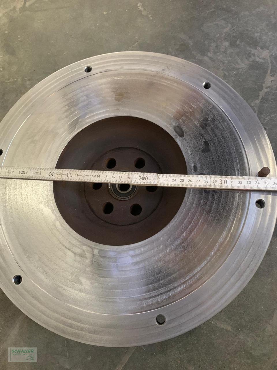 Sonstiges Traktorzubehör du type Renault Schwungrad MWM Renault D226.2.., Gebrauchtmaschine en Geiselhöring (Photo 3)