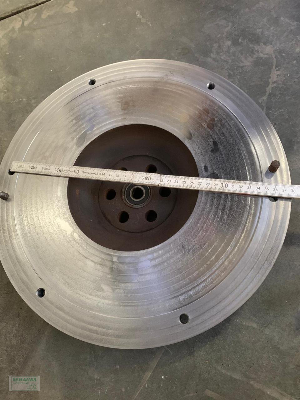 Sonstiges Traktorzubehör du type Renault Schwungrad MWM Renault D226.2.., Gebrauchtmaschine en Geiselhöring (Photo 4)