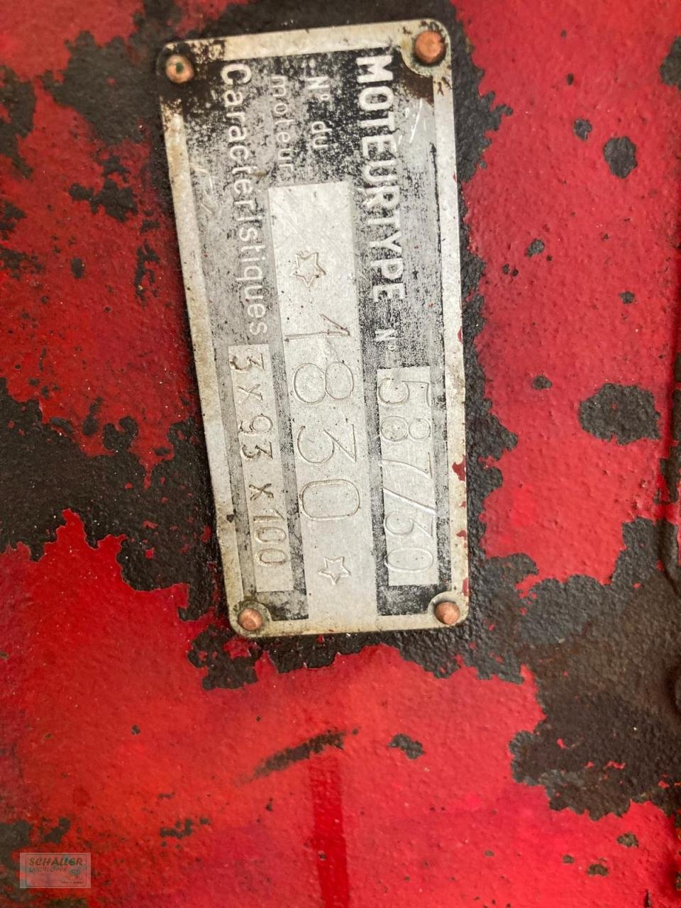 Sonstiges Traktorzubehör typu Renault Super 4 Motor, Gebrauchtmaschine v Geiselhöring (Obrázek 3)