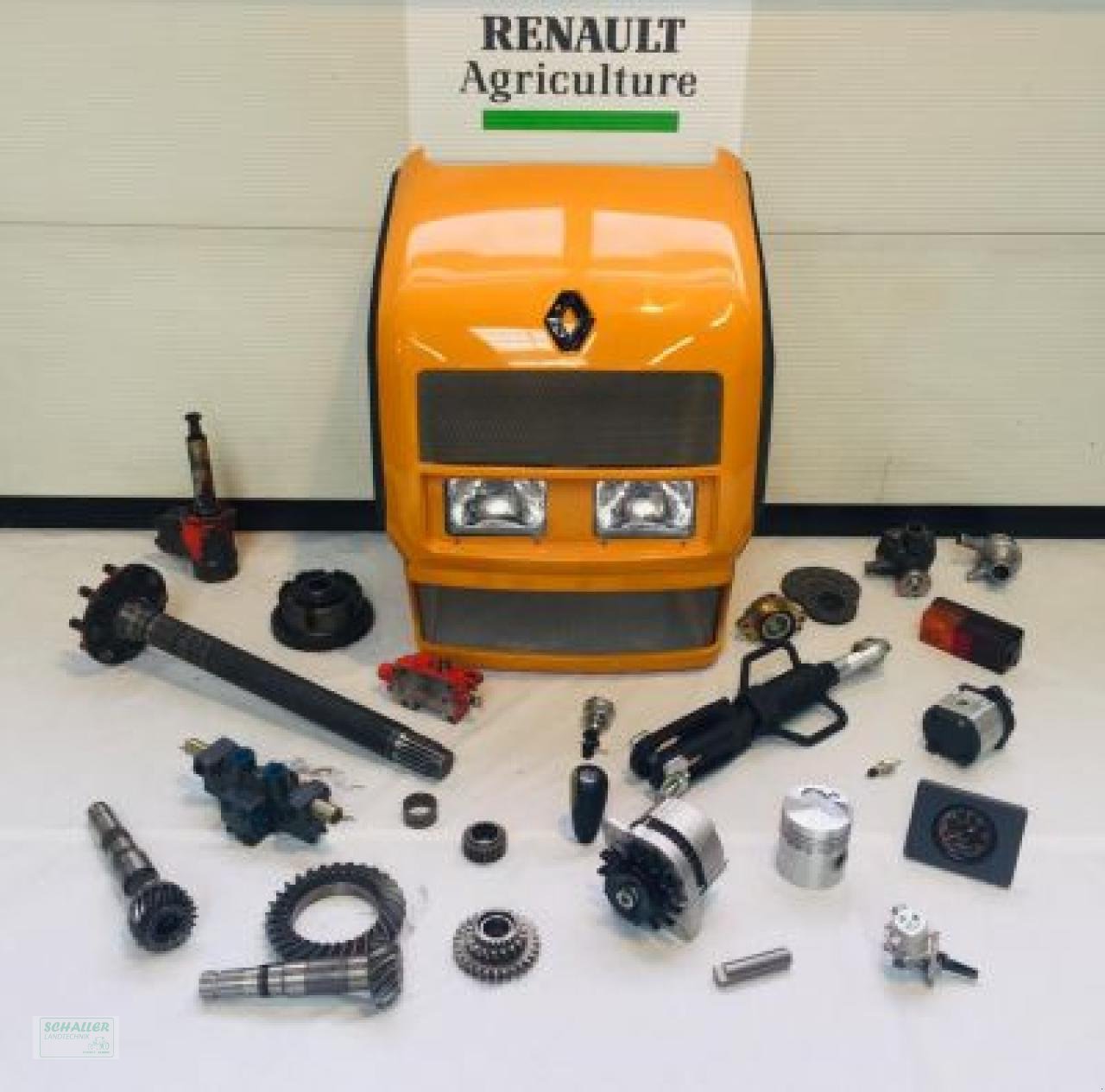 Sonstiges Traktorzubehör типа Renault Traktorteile GEBRAUCHT und NEU Fa.Schaller f. Renault und Claas, Gebrauchtmaschine в Geiselhöring (Фотография 1)