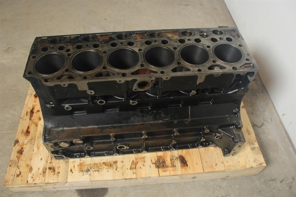 Sonstiges Traktorzubehör Türe ait Same Diamond 260 Motorblok / Engine Block, Gebrauchtmaschine içinde Viborg (resim 2)