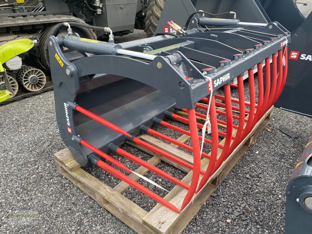 Sonstiges Traktorzubehör des Typs Saphir Dung- und Silagezange DSZ 19 L, Neumaschine in Mühlengeez (Bild 1)