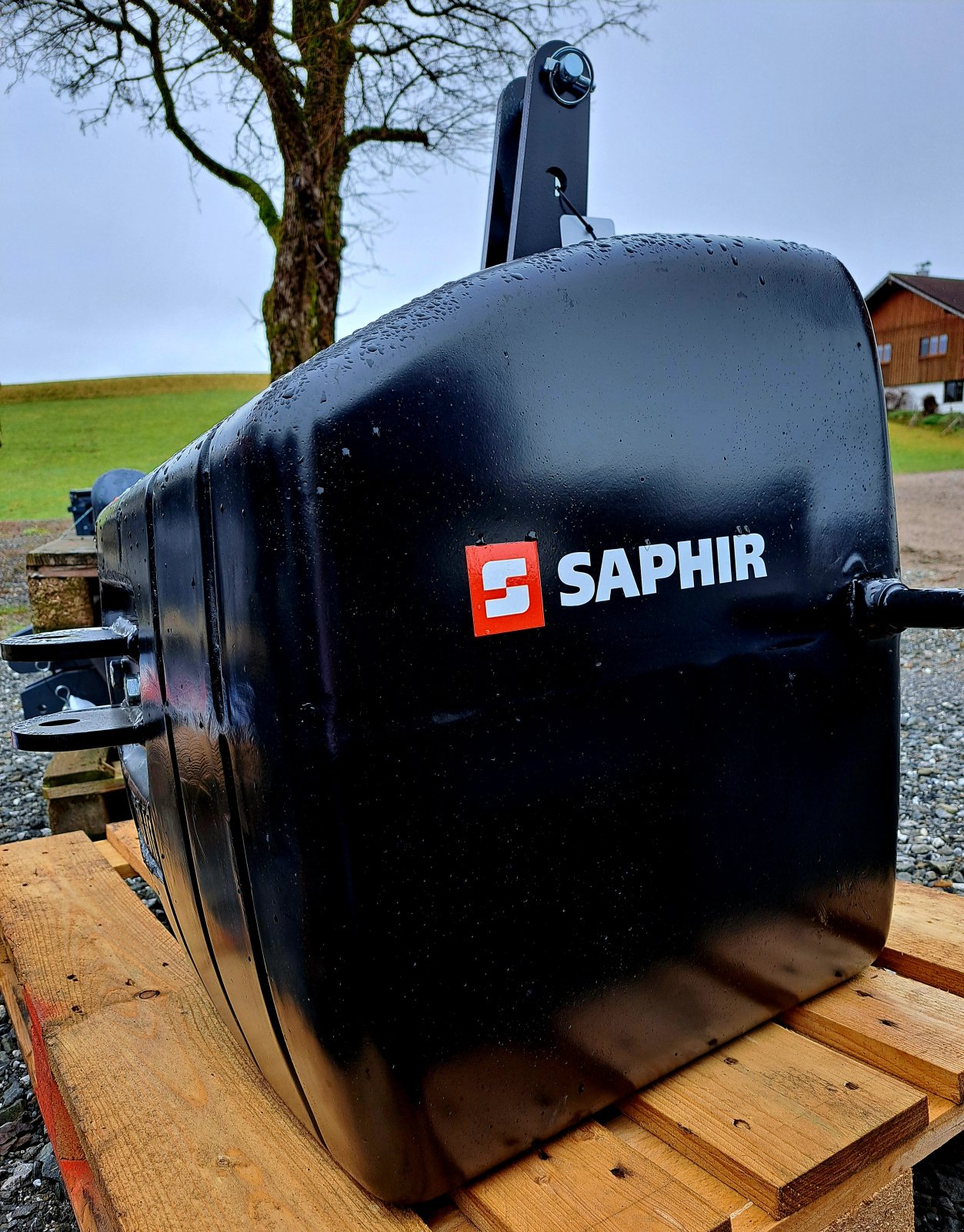 Sonstiges Traktorzubehör des Typs Saphir NG 650 kg, Neumaschine in Wertach (Bild 2)