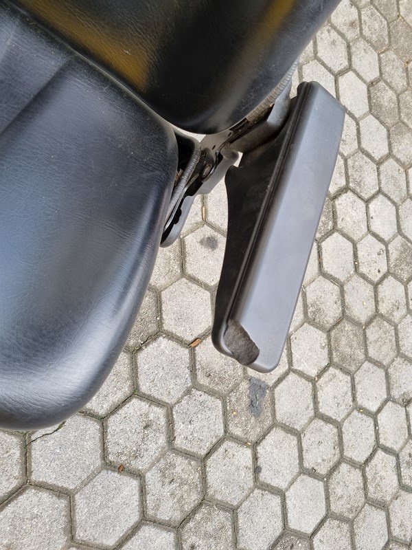 Sonstiges Traktorzubehör des Typs Seat Sitz, Gebrauchtmaschine in Chur (Bild 5)
