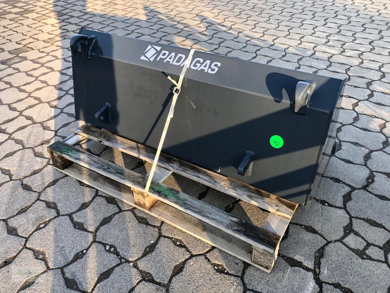 Sonstiges Traktorzubehör des Typs Solis PADAGAS FL200P Frontlader, Neumaschine in Hess.Oldendorf (Bild 8)