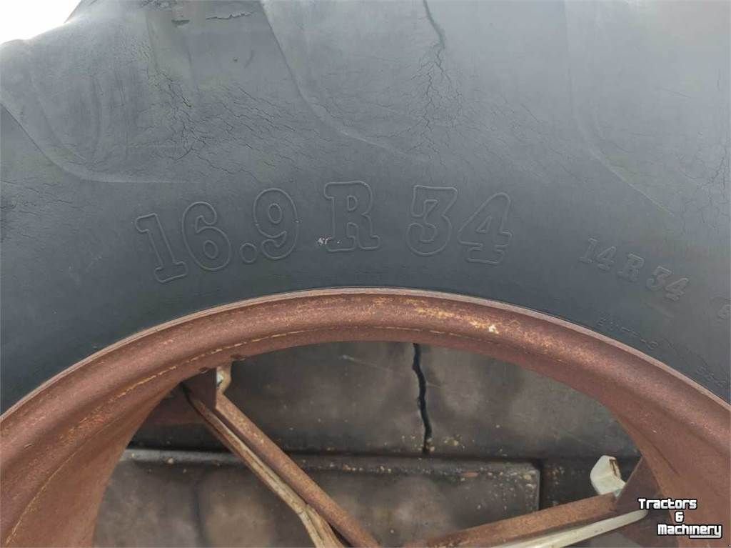 Sonstiges Traktorzubehör des Typs Sonstige 16934 16.9XR34 Dubbelluchtwielen, Gebrauchtmaschine in Zevenaar (Bild 6)