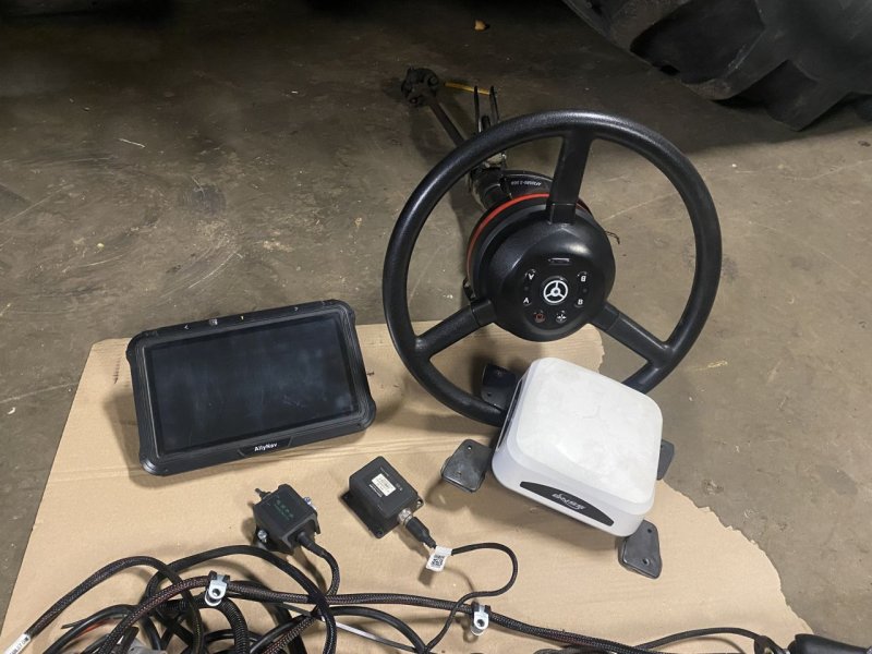 Sonstiges Traktorzubehör tip Sonstige Allynav Gnss, Gebrauchtmaschine in De Mortel