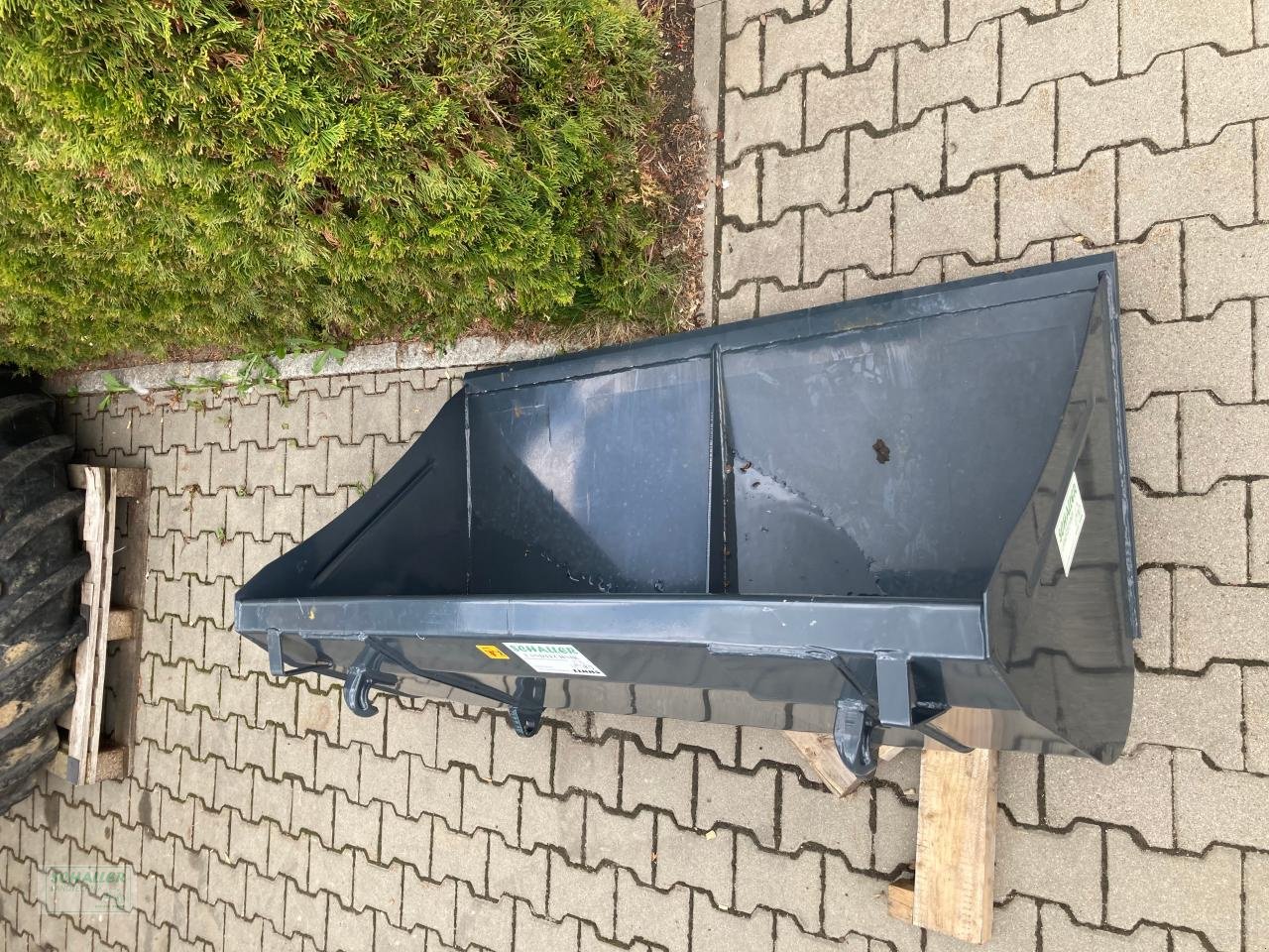 Sonstiges Traktorzubehör типа Sonstige AROS Frontladerschaufel FLS, Breiten: 1,20 bis 2,40m  Universalschaufel Euroaufnahme, Neumaschine в Geiselhöring (Фотография 5)