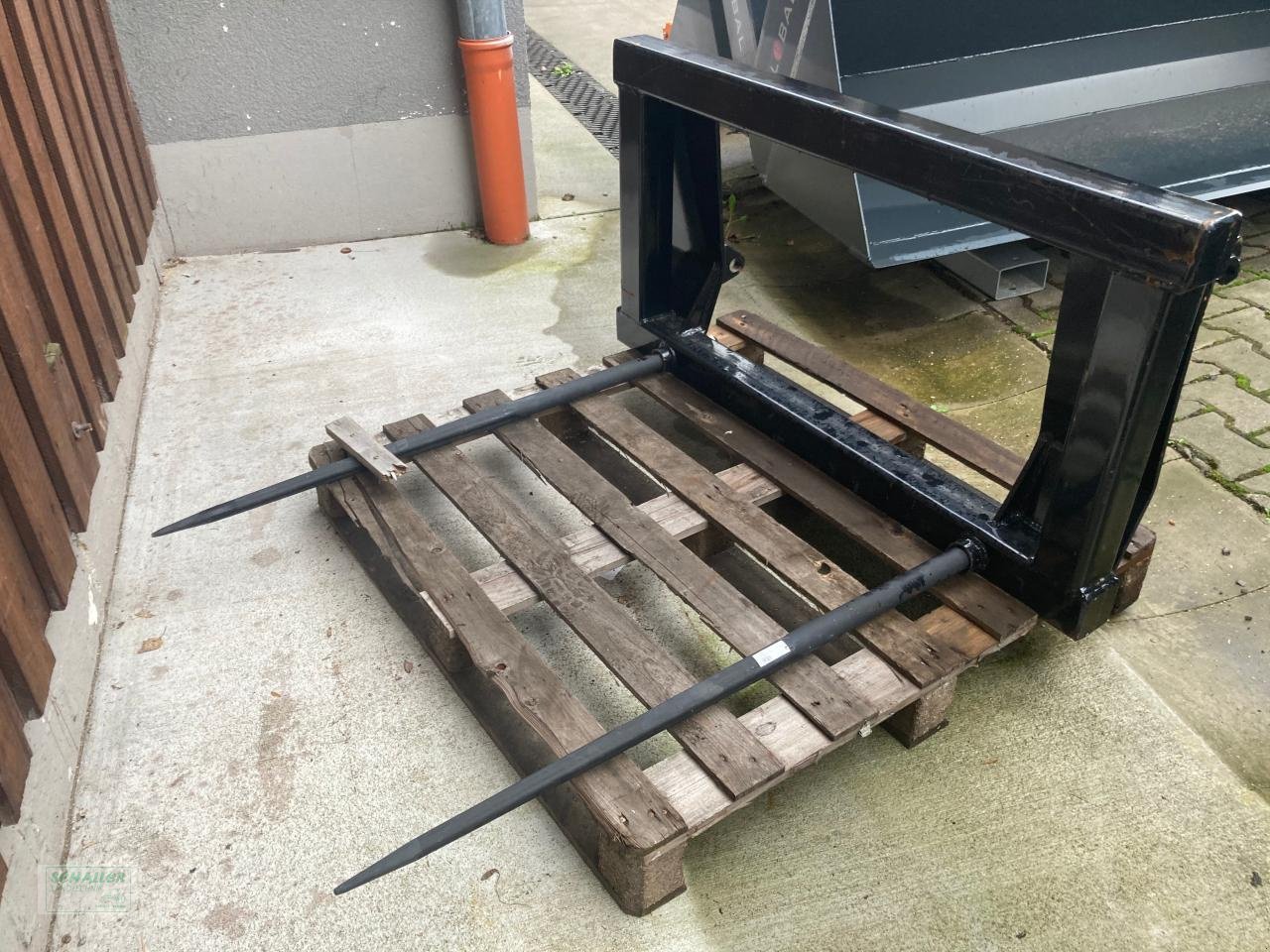 Sonstiges Traktorzubehör типа Sonstige AROS Frontladerschaufel FLS, Breiten: 1,20 bis 2,40m  Universalschaufel Euroaufnahme, Neumaschine в Geiselhöring (Фотография 16)