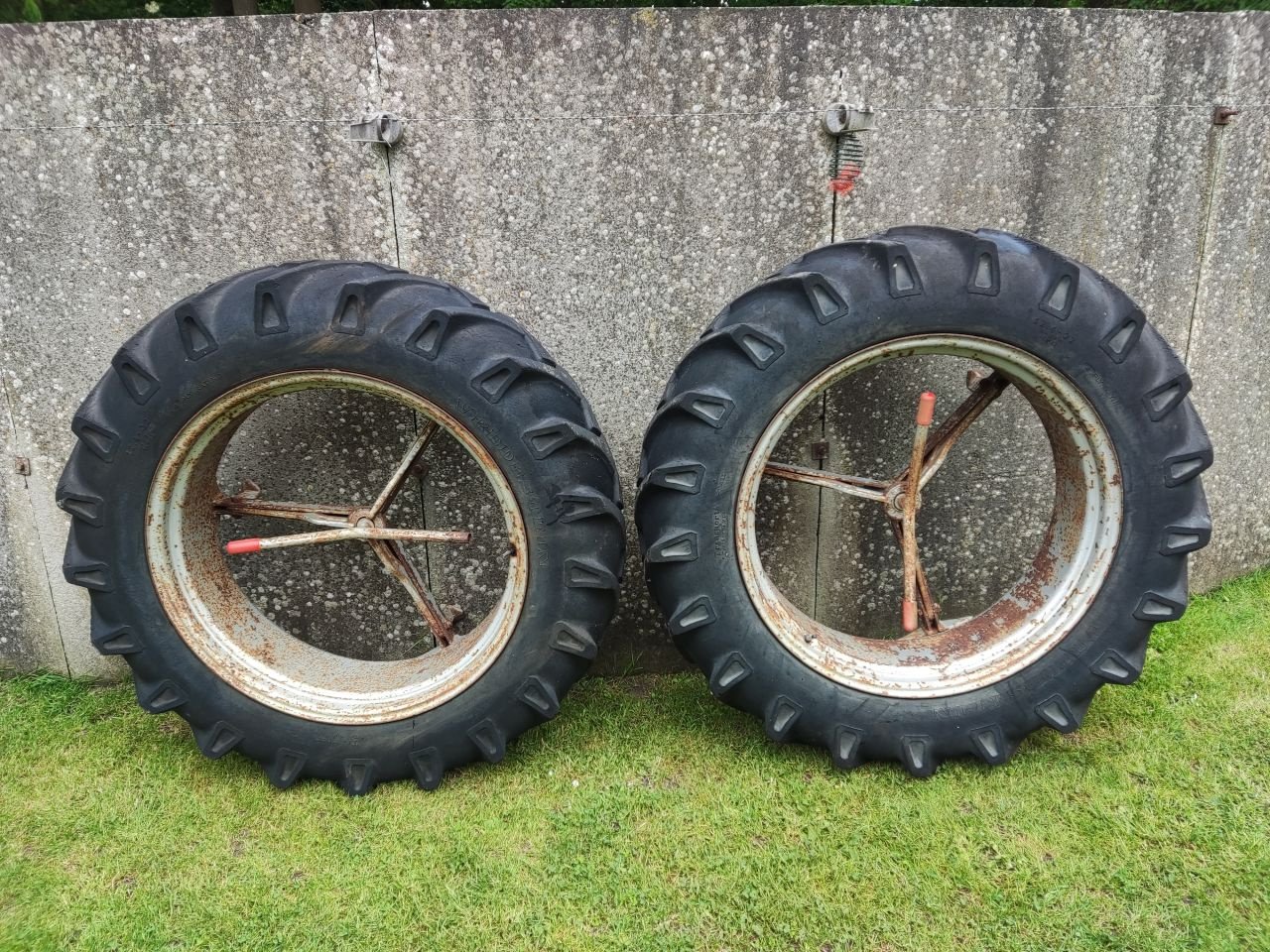 Sonstiges Traktorzubehör des Typs Sonstige BARUM / Vredestein dubbellucht, Gebrauchtmaschine in Klarenbeek (Bild 5)