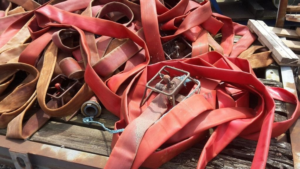 Sonstiges Traktorzubehör des Typs Sonstige BEREGENINGSSLANG met sproeiers, Neumaschine in Goudriaan (Bild 1)