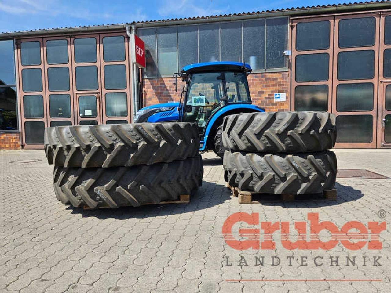 Sonstiges Traktorzubehör типа Sonstige BKT Agrimaxx RT855 420/80R46 - 420/85R28, Gebrauchtmaschine в Ampfing (Фотография 2)