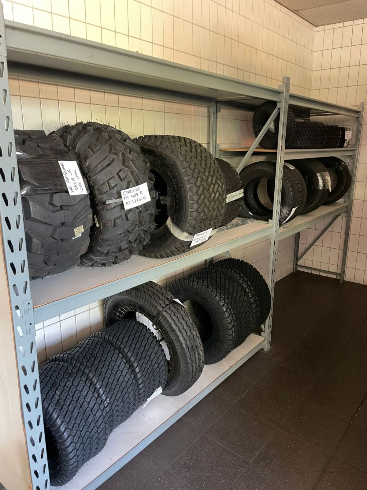 Sonstiges Traktorzubehör des Typs Sonstige Carlisle Titan BKT gazon industrie landbouwbanden, Neumaschine in Goor (Bild 2)