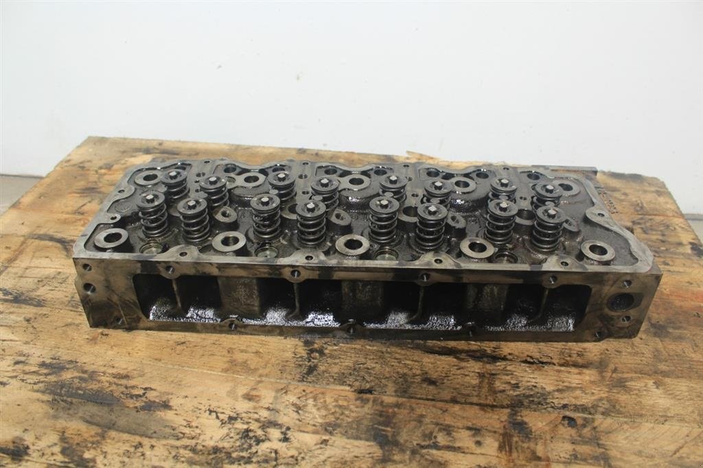 Sonstiges Traktorzubehör van het type Sonstige CAT 906M - Topstykke / Cylinder Head, Gebrauchtmaschine in Viborg (Foto 3)