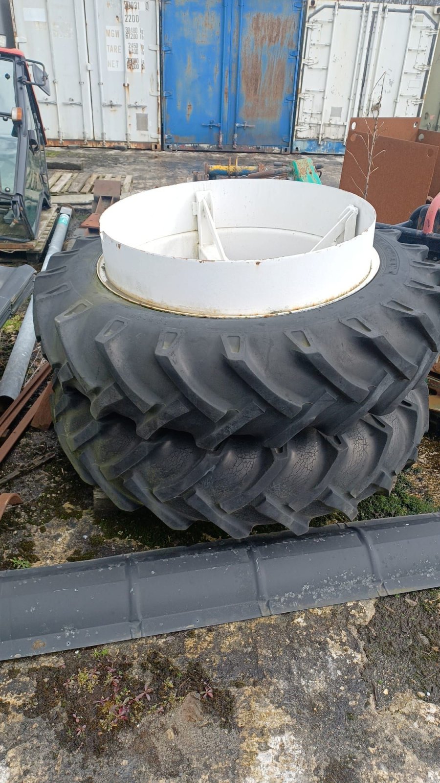 Sonstiges Traktorzubehör типа Sonstige dubbellucht dubbellucht 13-6-38, Gebrauchtmaschine в Schoonebeek (Фотография 1)