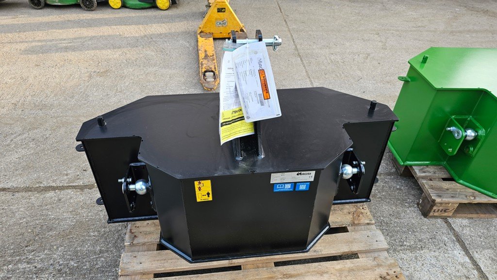 Sonstiges Traktorzubehör Türe ait Sonstige EBM600, Neumaschine içinde Altendorf (resim 2)