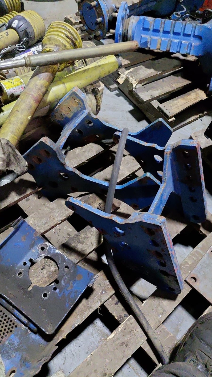 Sonstiges Traktorzubehör typu Sonstige Ford New Holland 3/4/6 cillinder, Gebrauchtmaschine v Ermelo (Obrázek 2)