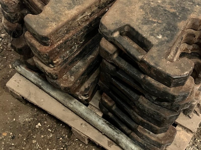 Sonstiges Traktorzubehör Türe ait Sonstige Frontvægt, Gebrauchtmaschine içinde Glamsbjerg