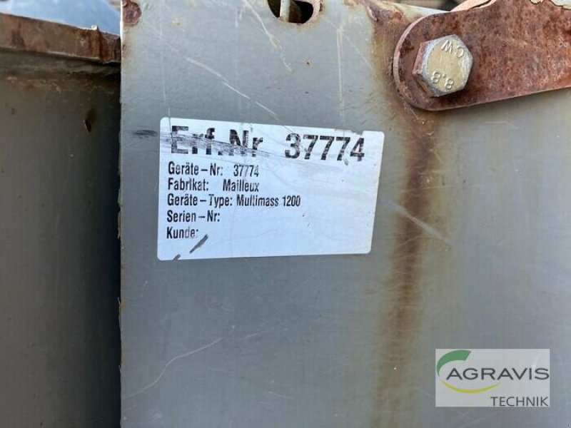 Sonstiges Traktorzubehör типа Sonstige GEWICHT, Gebrauchtmaschine в Uelzen (Фотография 3)