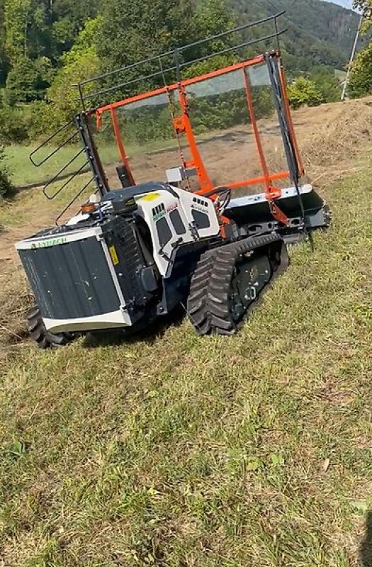 Sonstiges Traktorzubehör typu Sonstige Hymach 50C ILE Funkraupe Mulchraupe Geräteträger Mähraupe Raupe, Gebrauchtmaschine v Schmallenberg (Obrázek 1)