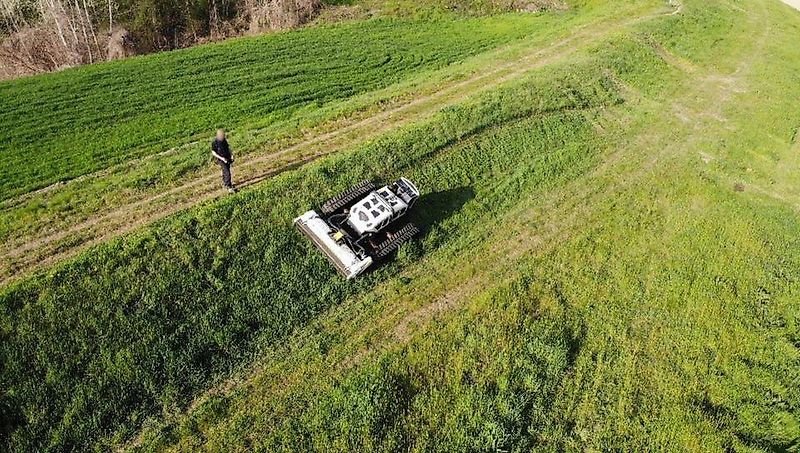 Sonstiges Traktorzubehör Türe ait Sonstige Hymach G75 LE Mulchraupe Forstraupe Funkraupe Mähraupe Geräteträg, Gebrauchtmaschine içinde Schmallenberg (resim 6)