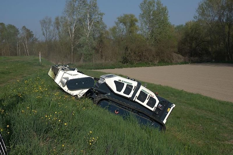 Sonstiges Traktorzubehör Türe ait Sonstige Hymach G75 LE Mulchraupe Forstraupe Funkraupe Mähraupe Geräteträg, Gebrauchtmaschine içinde Schmallenberg (resim 2)