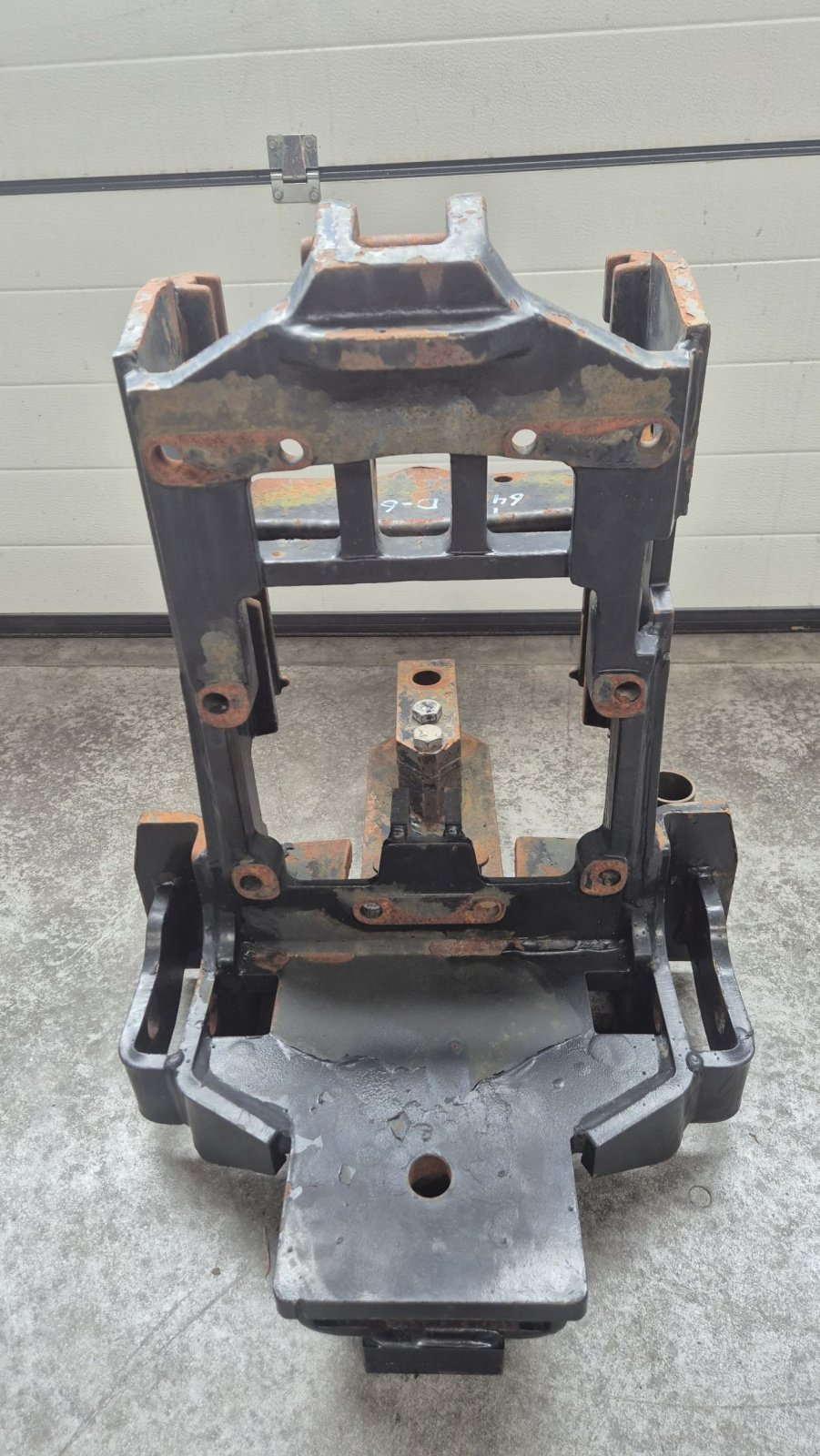 Sonstiges Traktorzubehör van het type Sonstige Massey Ferguson Claas Trekhaakslede trekhaakrail frame, Gebrauchtmaschine in Schoonebeek (Foto 4)