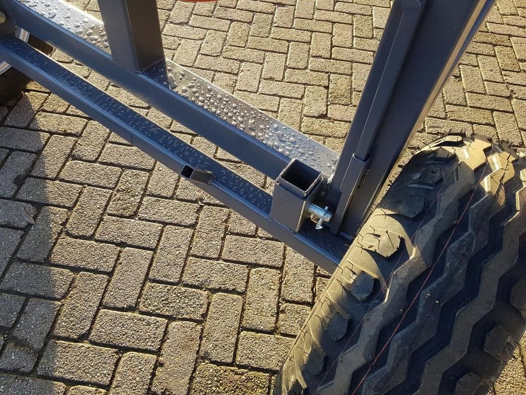 Sonstiges Traktorzubehör des Typs Sonstige Mestzakhaspel - Nieuw, Neumaschine in Goudriaan (Bild 5)